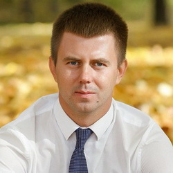 Артем Карпенко
